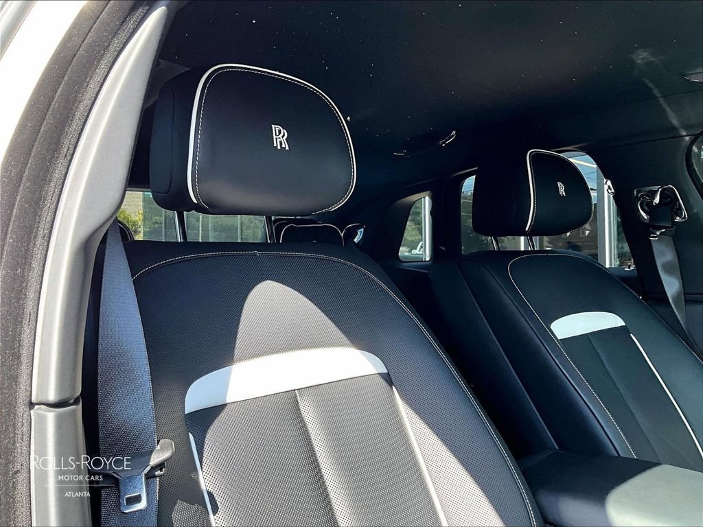 Used 2024 Rolls-Royce Ghost Black Badge w/ Black Badge Ghost Package AWD/4WD image 29
