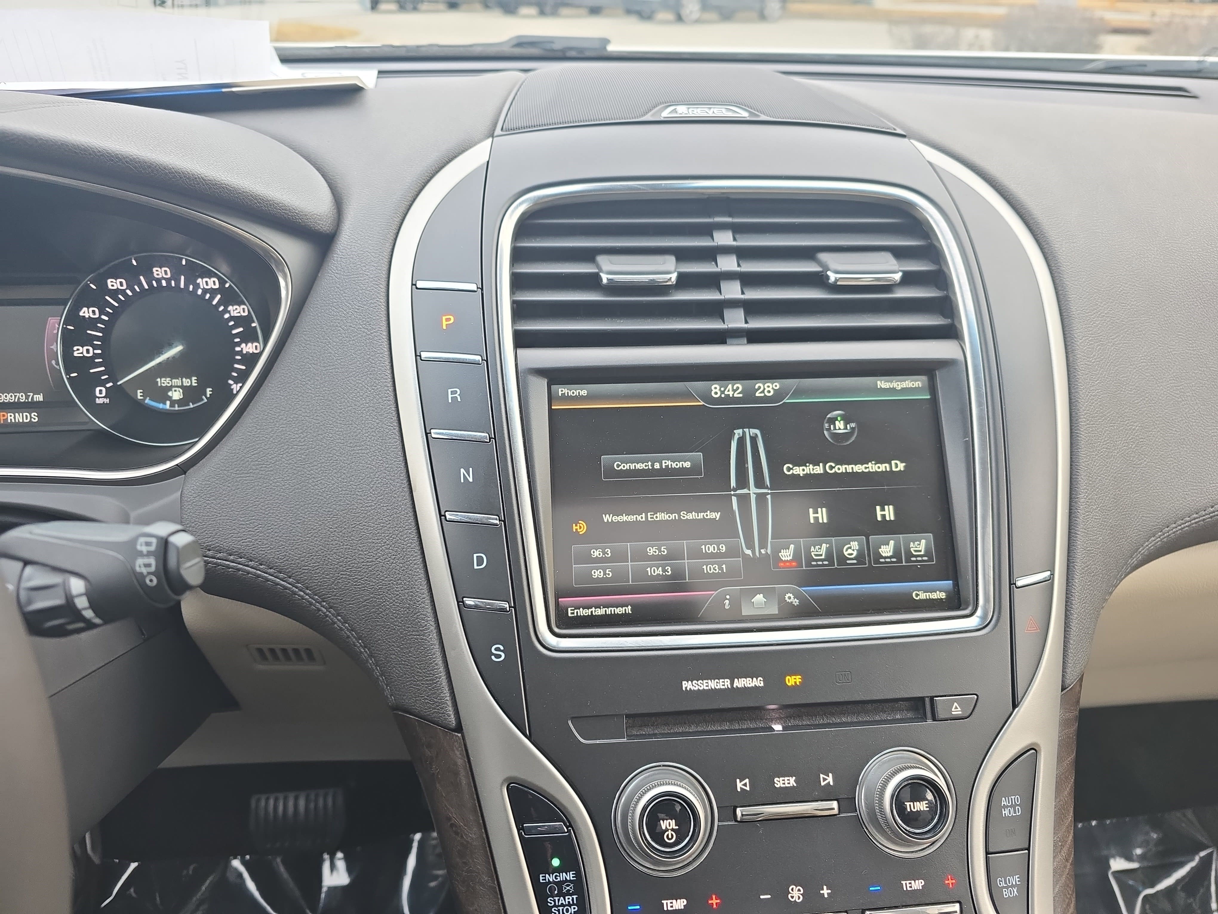 Used 2016 Lincoln MKX Reserve w/ Driver Assistance Package image 18