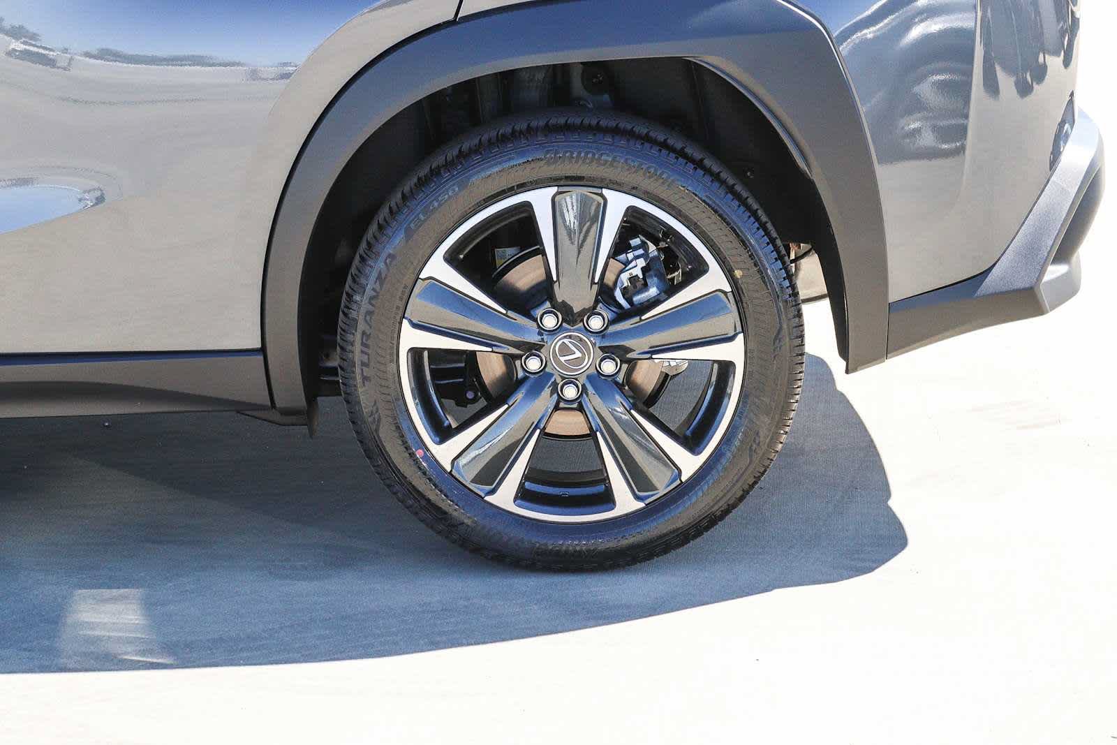 New 2026 Lexus UX 300h FWD image 12
