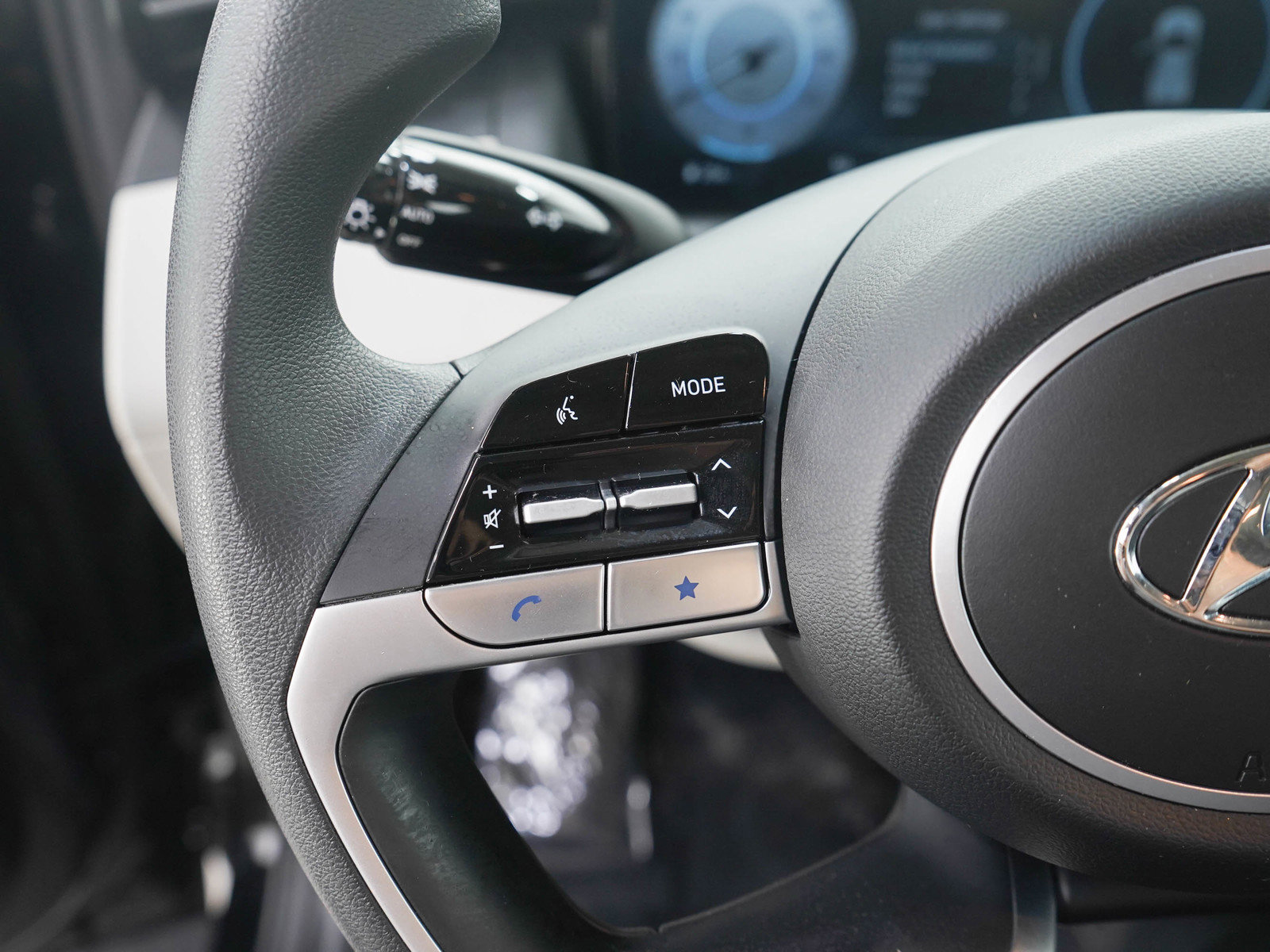 Certified 2024 Hyundai Tucson SE image 22