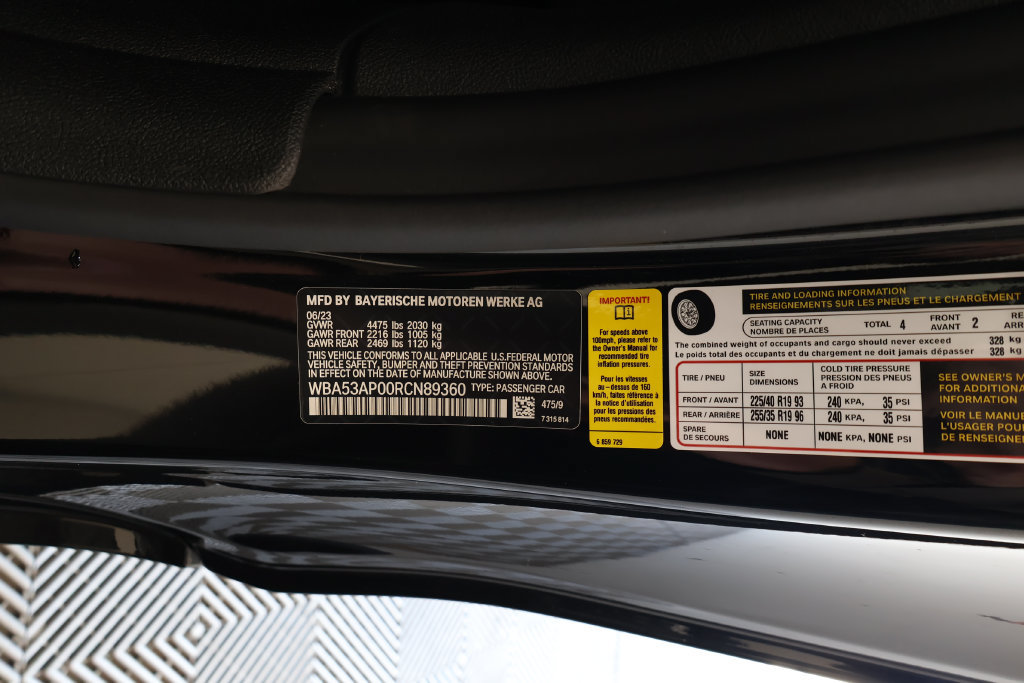 Used 2024 BMW 430i Coupe w/ M Sport Package RWD image 29