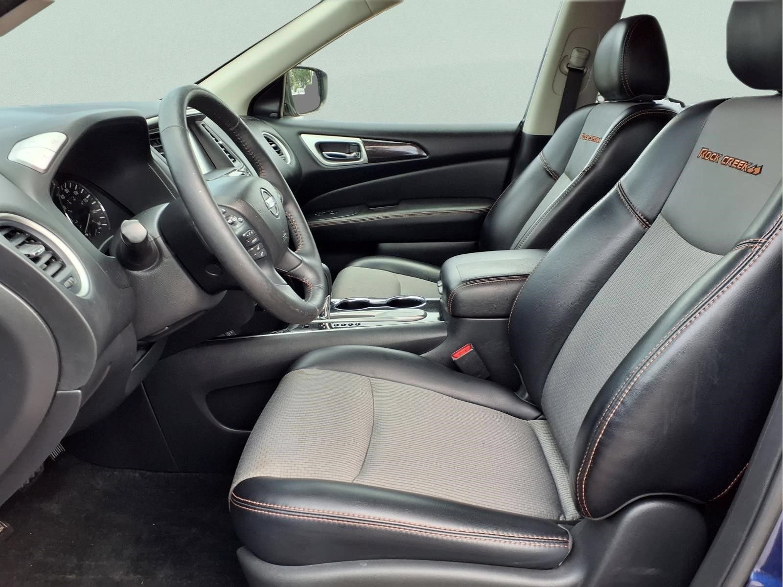 Used 2019 Nissan Pathfinder SV w/ Rock Creek Edition FWD image 10