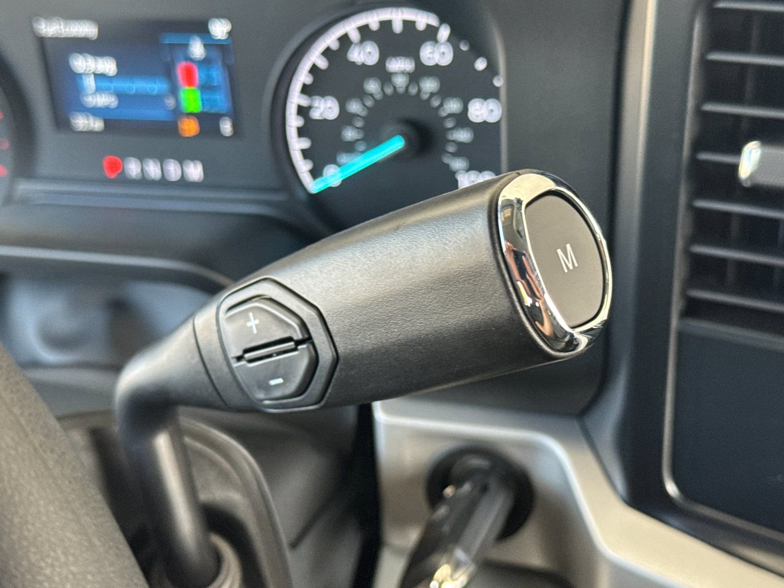 New 2026 Ford F250 XLT w/ FX4 Off-Road Package image 21