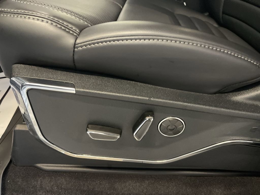 New 2026 Ford F150 Platinum w/ Equipment Group 700A Standard image 18