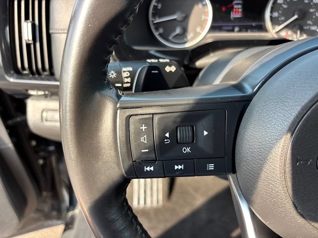 Used 2024 Nissan Pathfinder SV FWD image 20