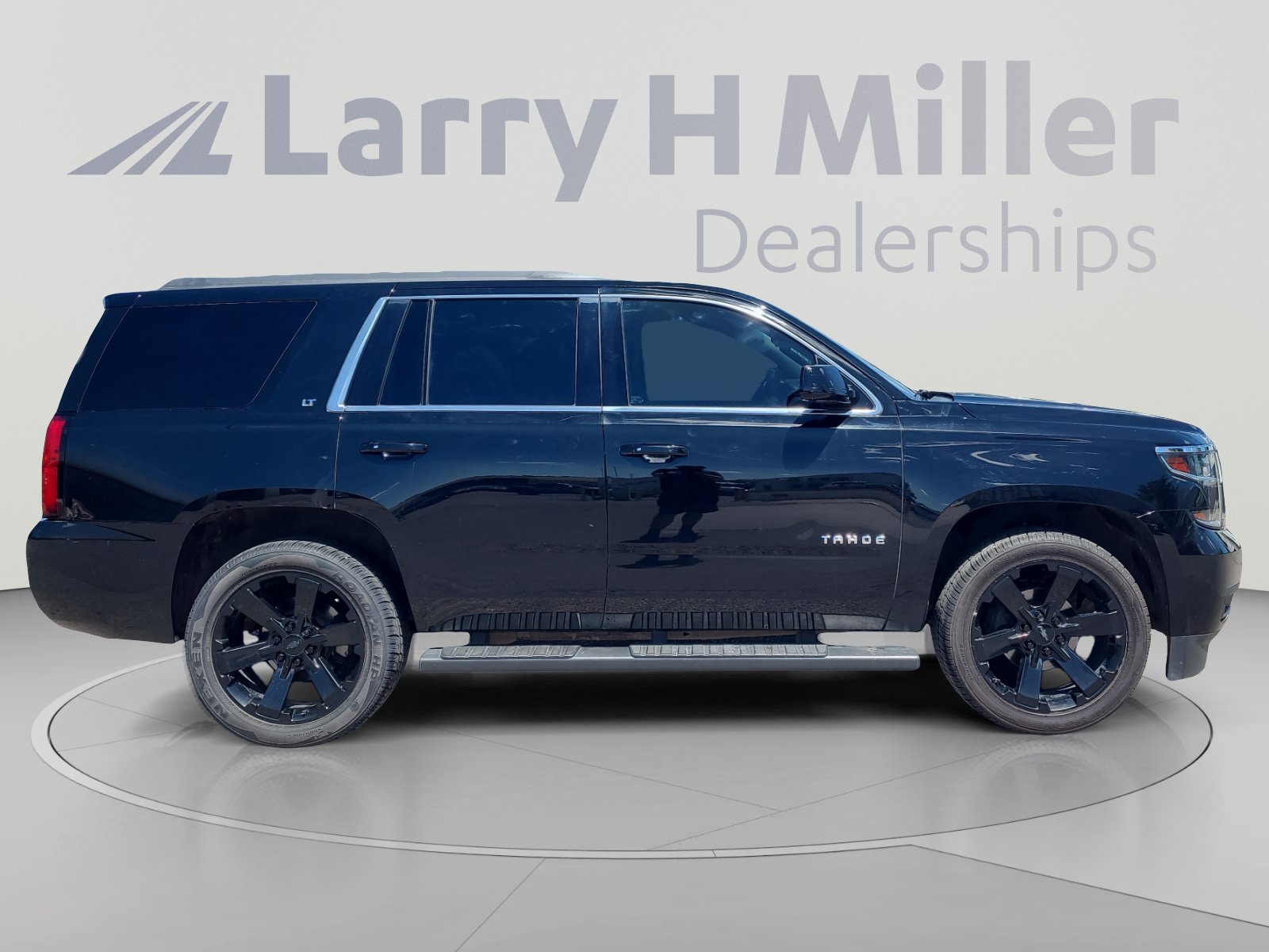 Used 2019 Chevrolet Tahoe LT AWD/4WD image 6
