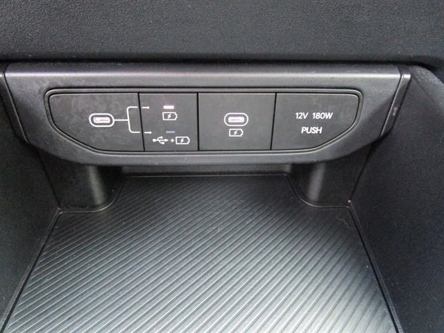 Used 2025 Kia K4 LX FWD image 33