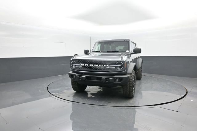 New 2026 Ford Bronco Badlands image 3