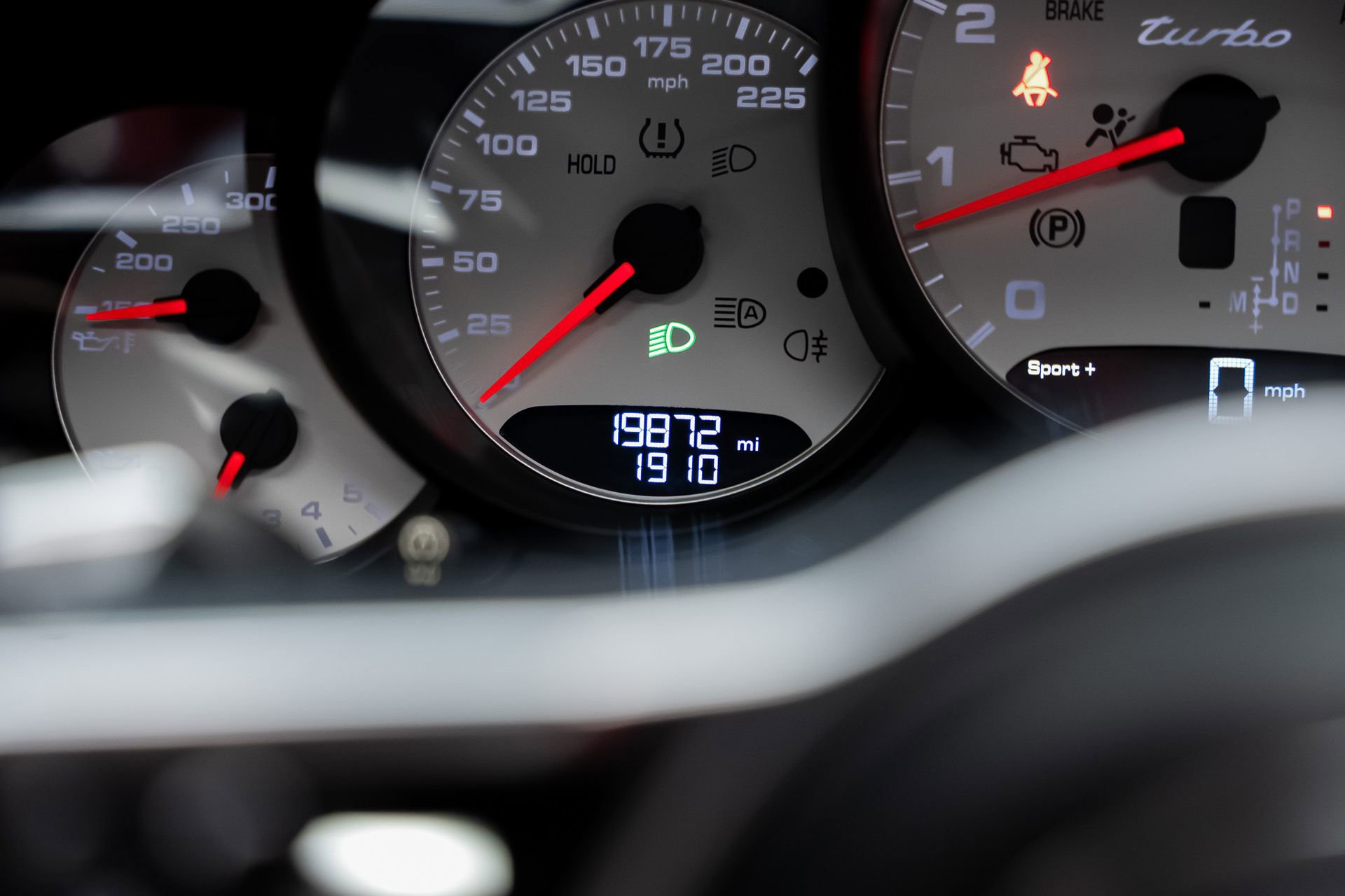 Used 2019 Porsche 911 Turbo image 50