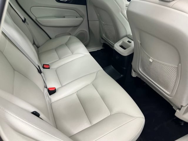 Used 2024 Volvo XC60 T8 Plus w/ Protection Package Premier AWD/4WD image 20