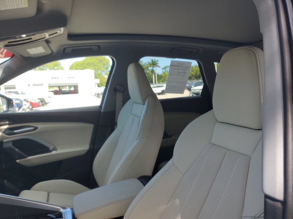 Certified 2025 Audi Q5 Premium w/ Premium Plus AWD/4WD image 23