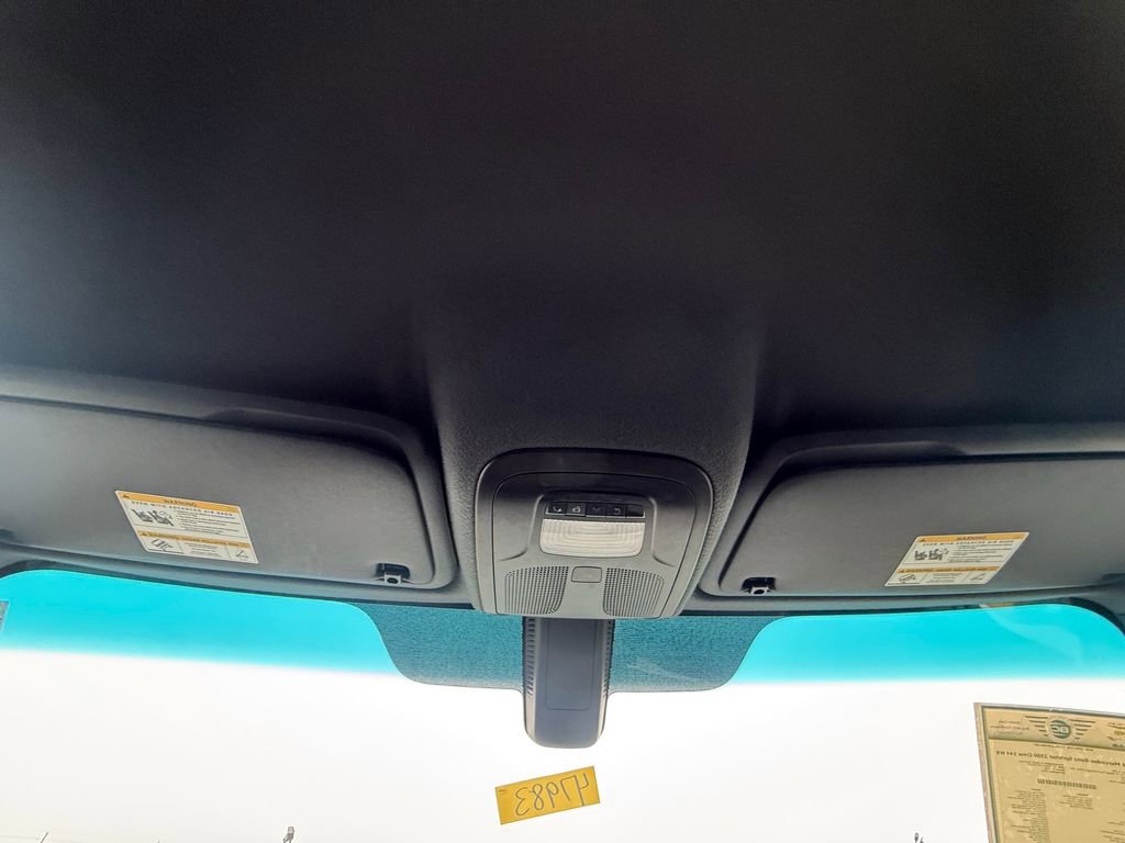 Used 2024 Mercedes-Benz Sprinter 2500 w/ Acoustic Package image 34