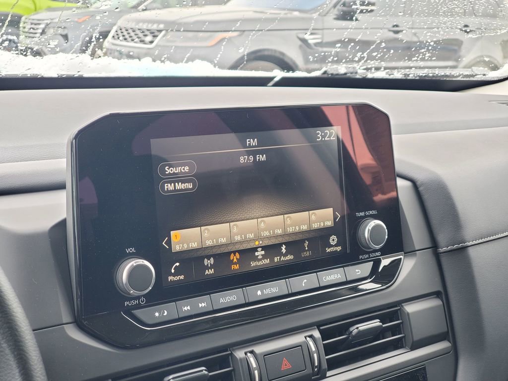 New 2025 Nissan Pathfinder S image 25