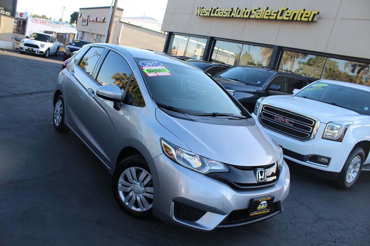 Used 2017 Honda Fit LX image 28