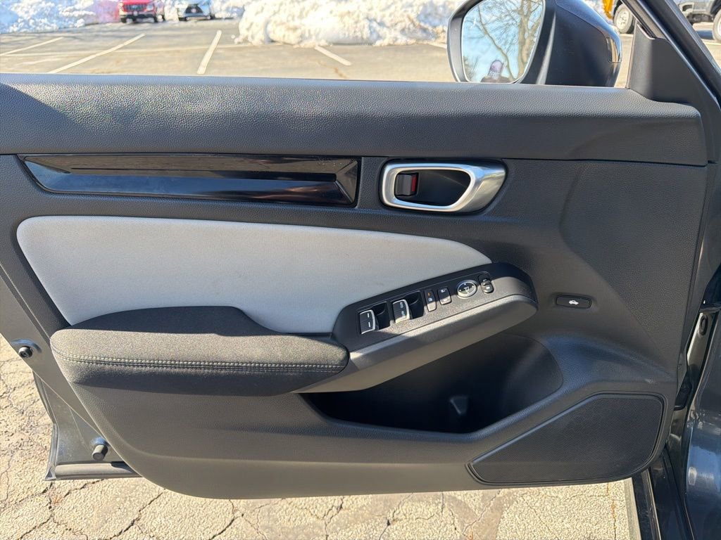 Used 2022 Honda Civic EX image 13