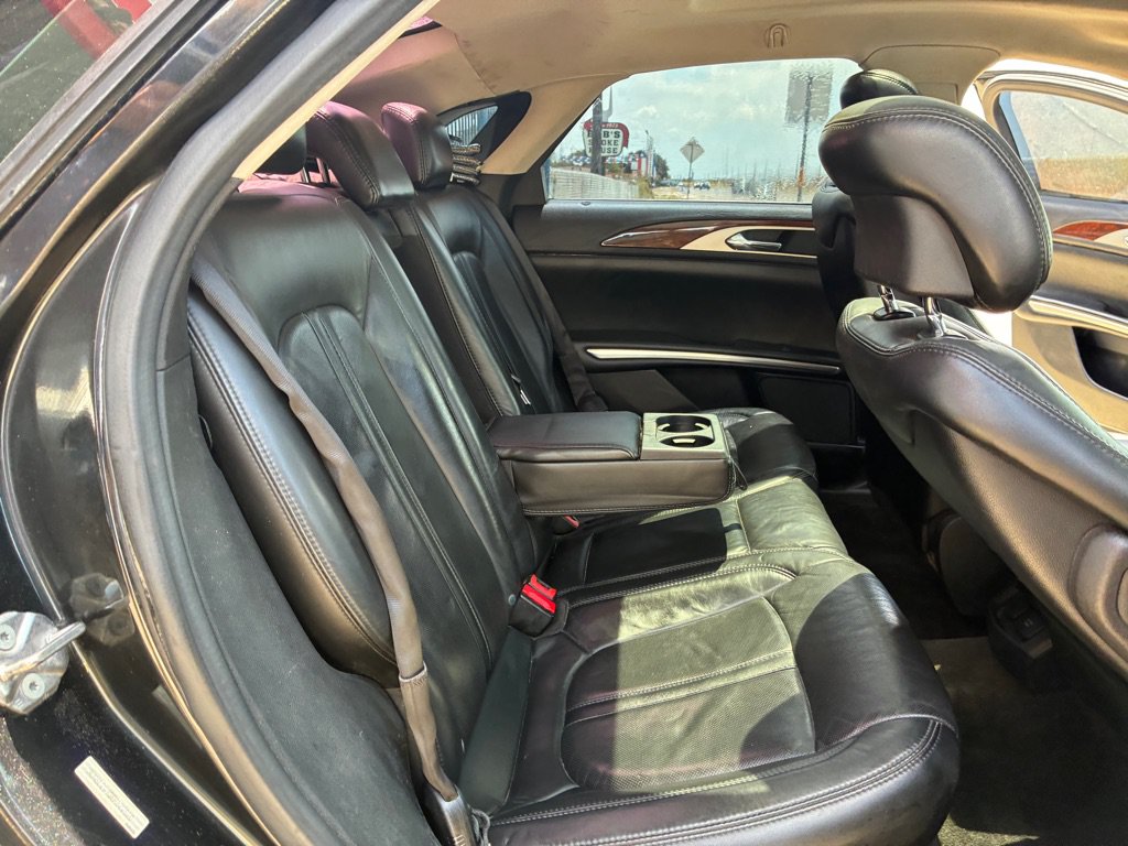 Used 2015 Lincoln MKZ w/ Equipment Group 102A Reserve FWD image 27