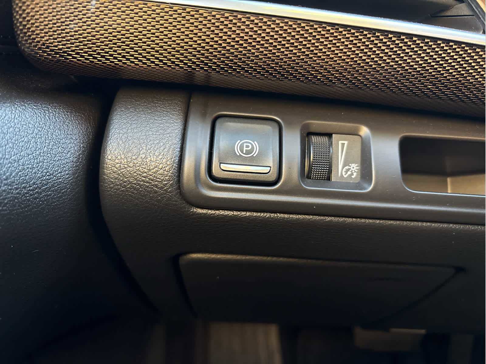 Used 2017 Cadillac CT6 Luxury w/ Active Chassis Package image 31