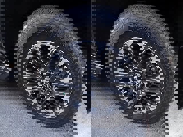 Used 2024 Toyota Sequoia Limited image 21