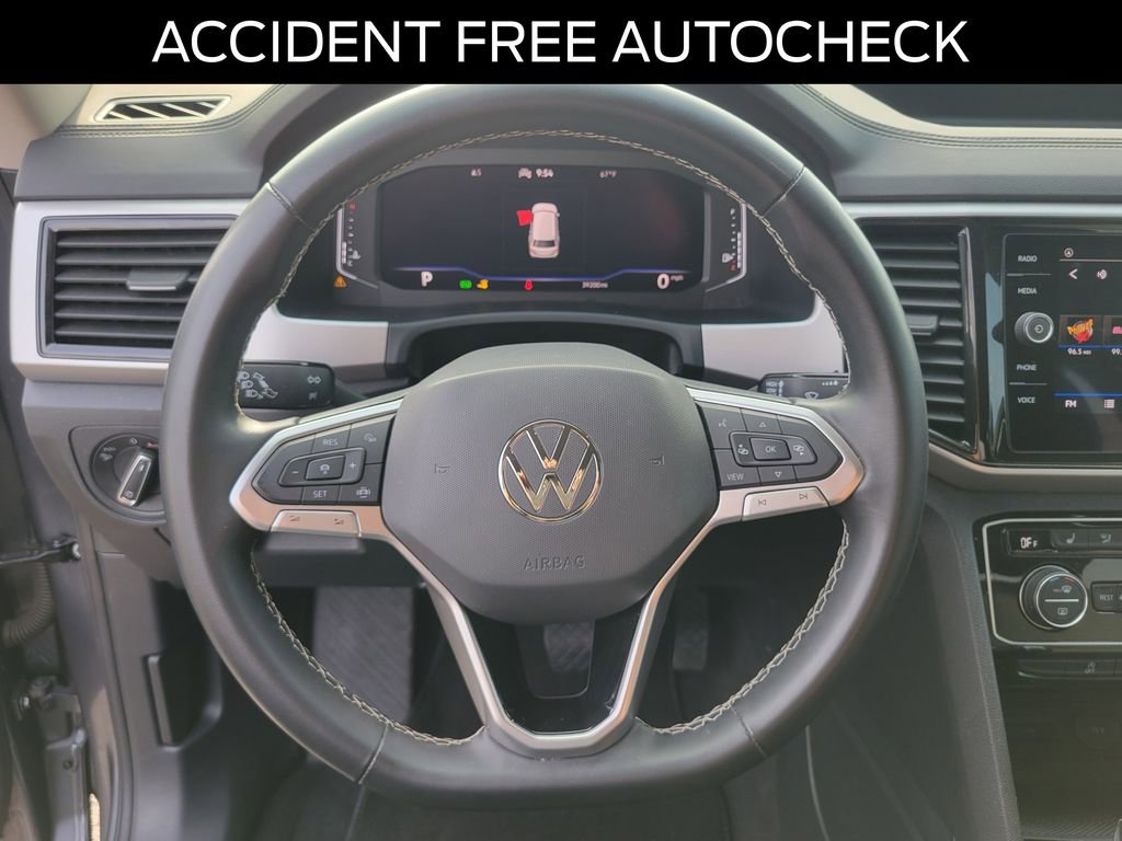 Used 2022 Volkswagen Atlas SE w/ Black Wheel Package FWD image 22