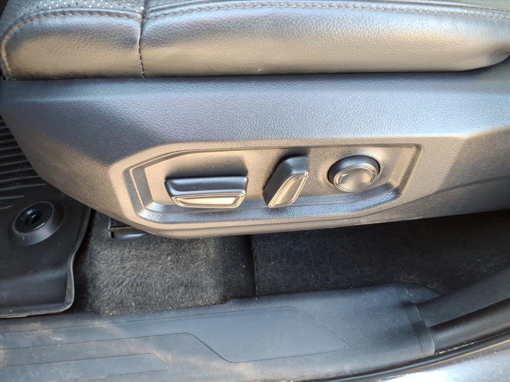 Used 2023 Toyota Tundra SR5 w/ SR5 Premium Package AWD/4WD image 26