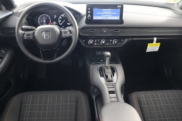 Certified 2026 Honda HR-V Sport image 2