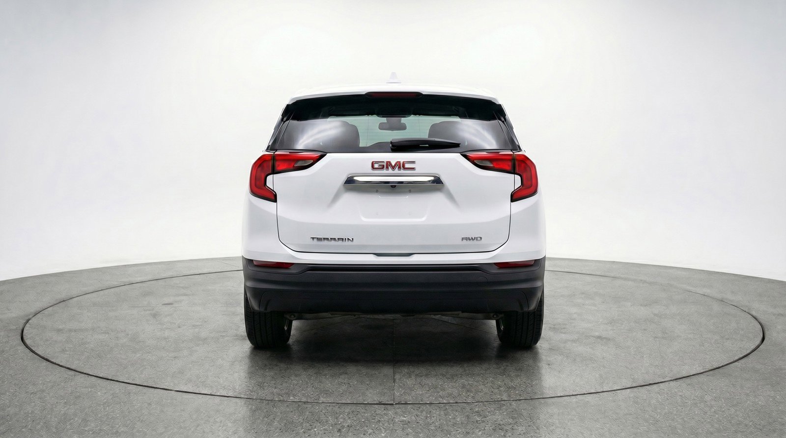 Used 2024 GMC Terrain SLT AWD/4WD image 7