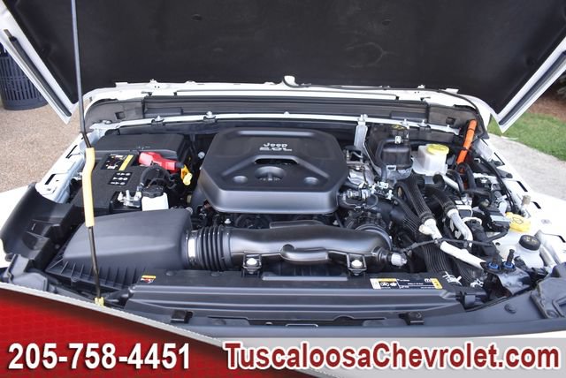 Used 2023 Jeep Wrangler Unlimited Sahara w/ Cold Weather Group AWD/4WD image 43