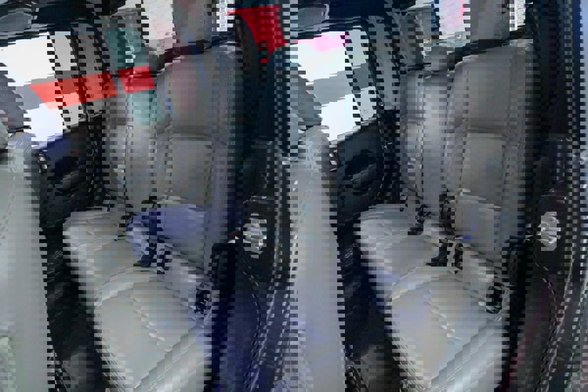 Used 2022 Jeep Gladiator Sport image 13