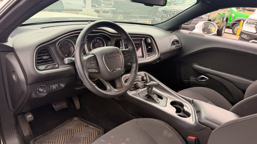 Used 2019 Dodge Challenger GT RWD image 7
