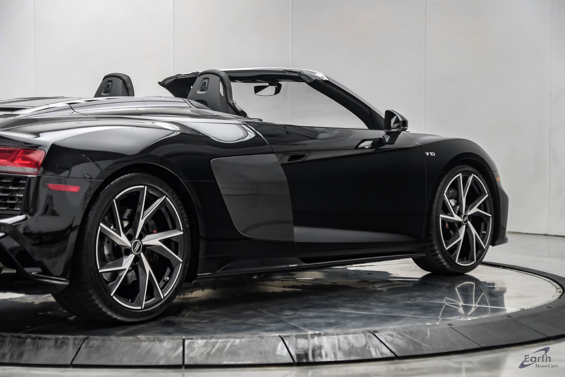 Used 2023 Audi R8 V10 performance RWD image 25