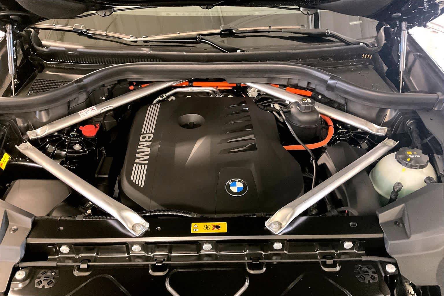 New 2026 BMW X5 xDrive50e image 16