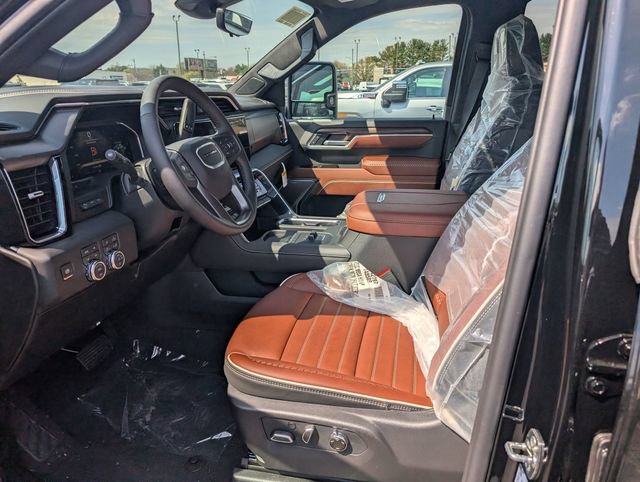 New 2026 GMC Sierra 3500 Denali Ultimate AWD/4WD image 14