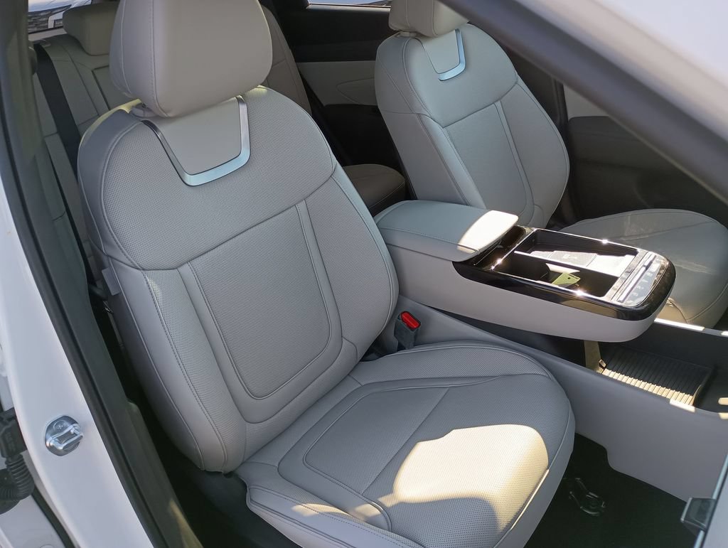 New 2026 Hyundai Tucson Limited AWD/4WD image 30