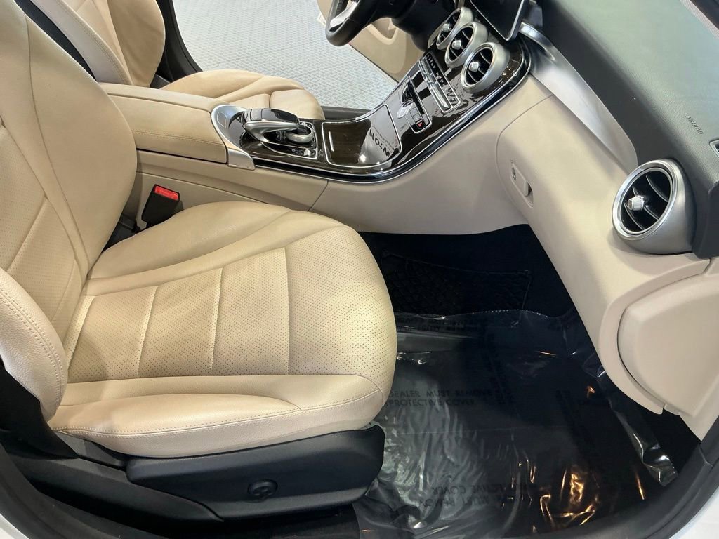 Used 2016 Mercedes-Benz C 300 Sedan w/ Multimedia Package image 13