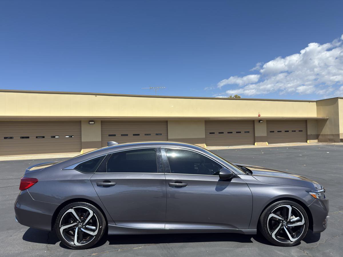 Used 2019 Honda Accord Sport image 8