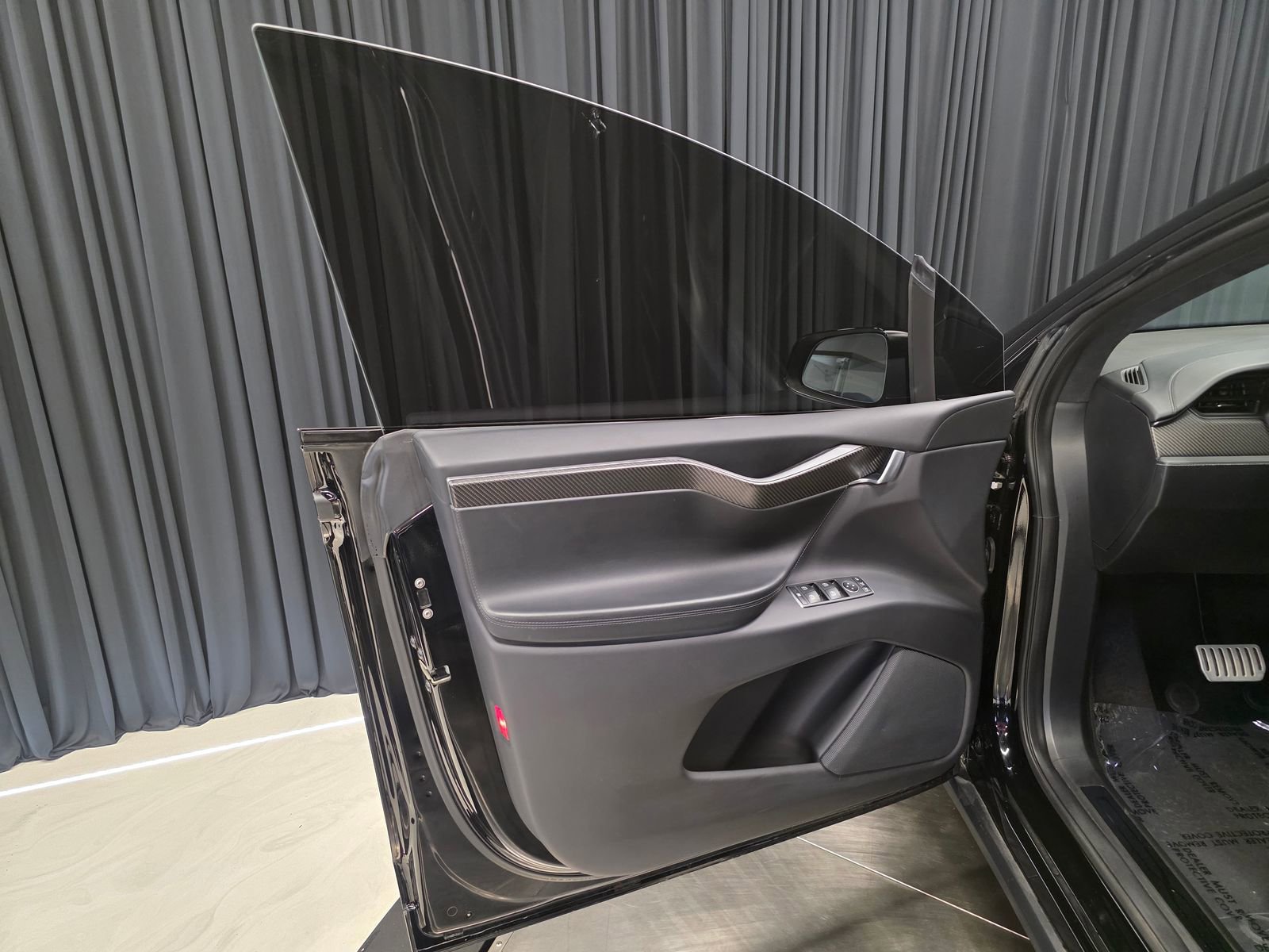 Used 2021 Tesla Model X Performance image 16