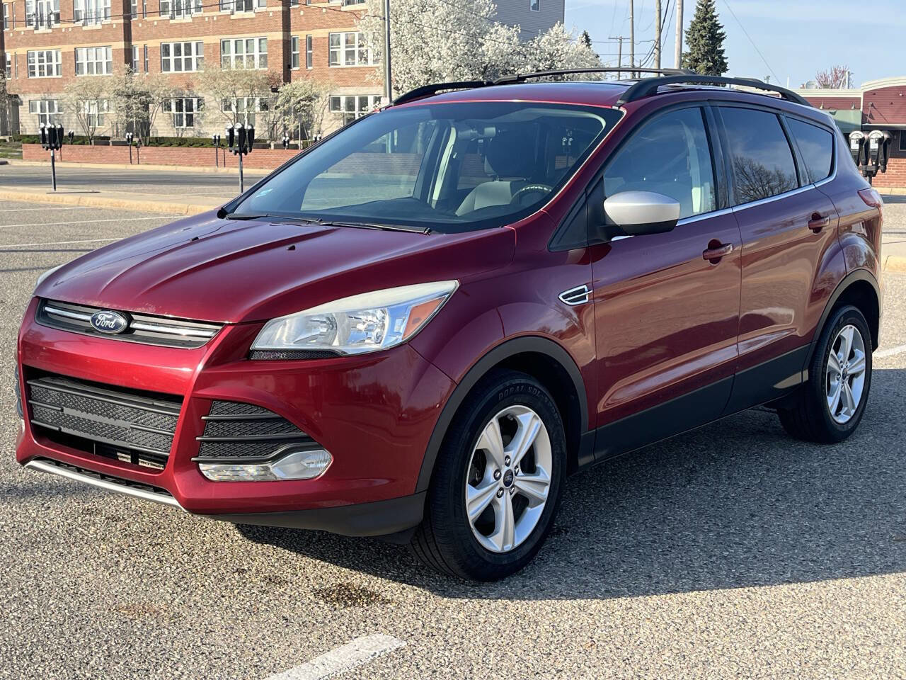 Used 2013 Ford Escape SE image 1