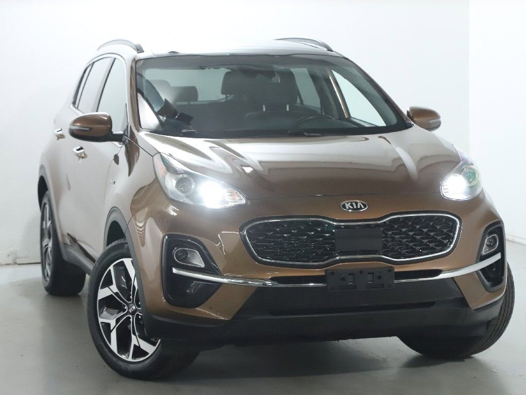 Used 2021 Kia Sportage EX w/ EX Technology Package image 3