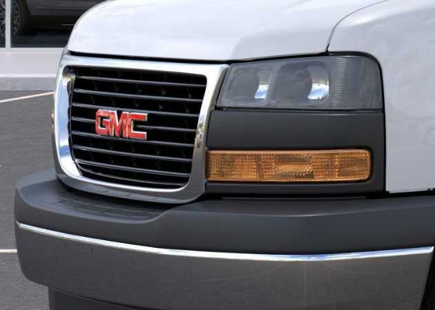 New 2025 GMC Savana 3500 w/ Power Convenience Package RWD image 10