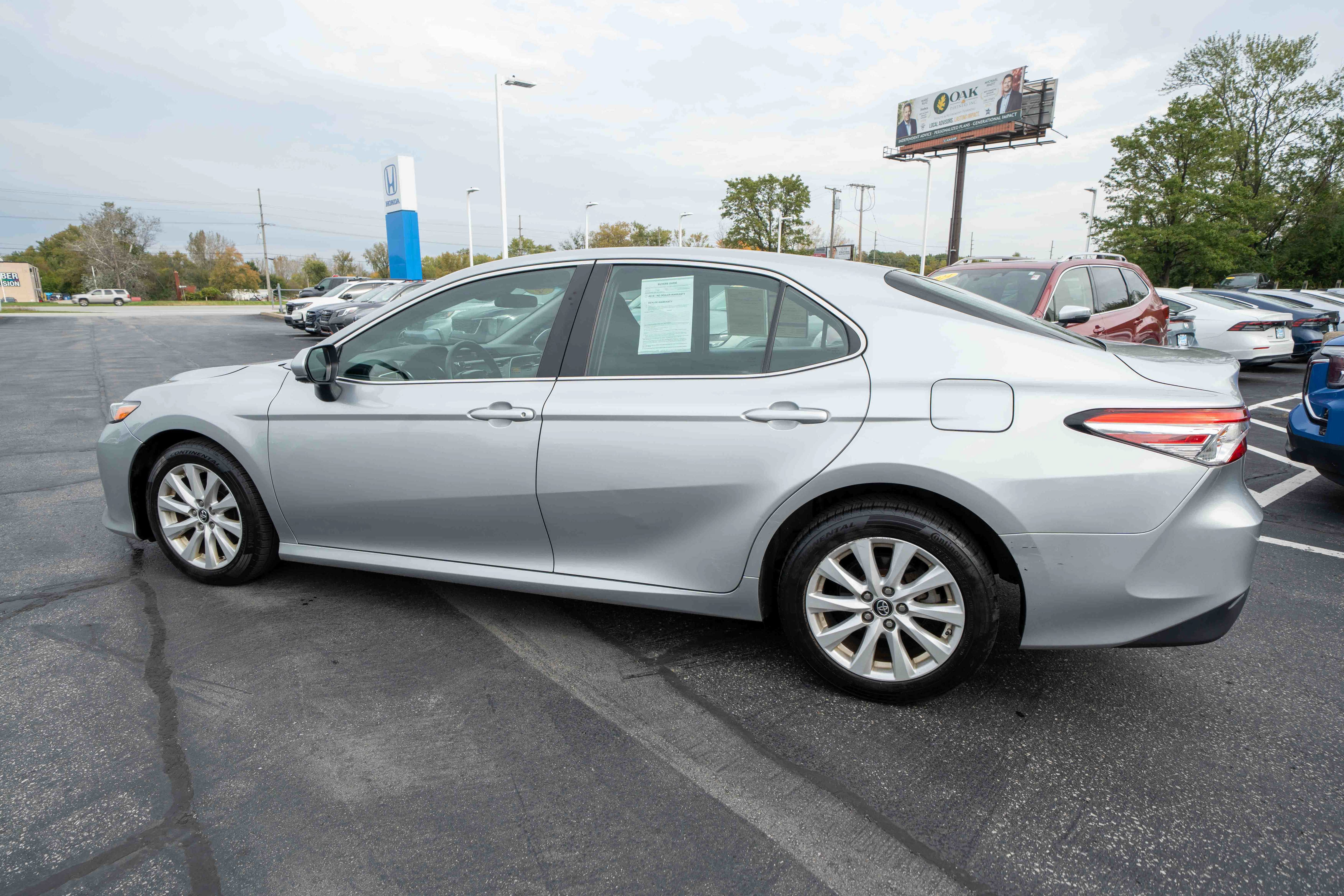 Used 2018 Toyota Camry LE w/ Protection Package (Q2) FWD image 4