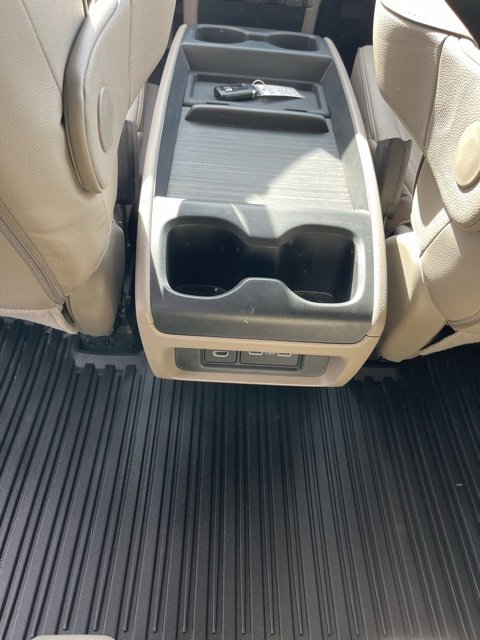 Used 2023 Honda Odyssey Elite image 35