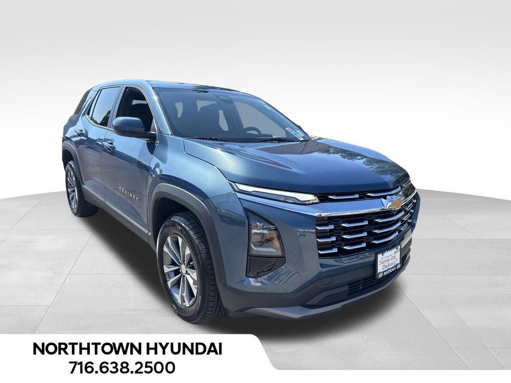 Used 2026 Chevrolet Equinox LT AWD/4WD image 3