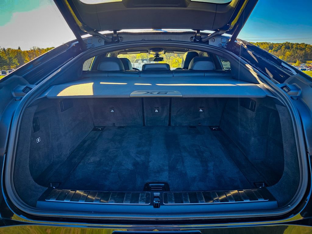 Used 2023 BMW X6 xDrive40i w/ Premium Package image 36