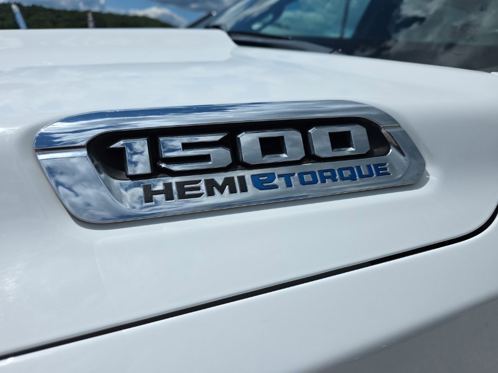 Used 2023 RAM 1500 Tradesman w/ Tradesman Group image 9