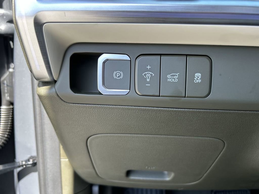 New 2025 Hyundai Santa Fe Calligraphy image 27