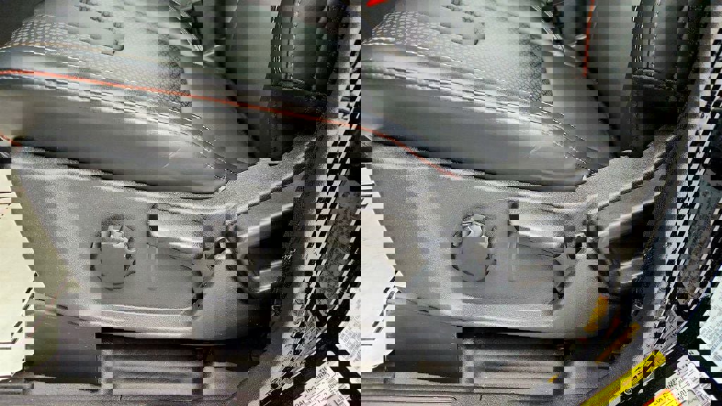 Used 2024 Ford Bronco Raptor image 11