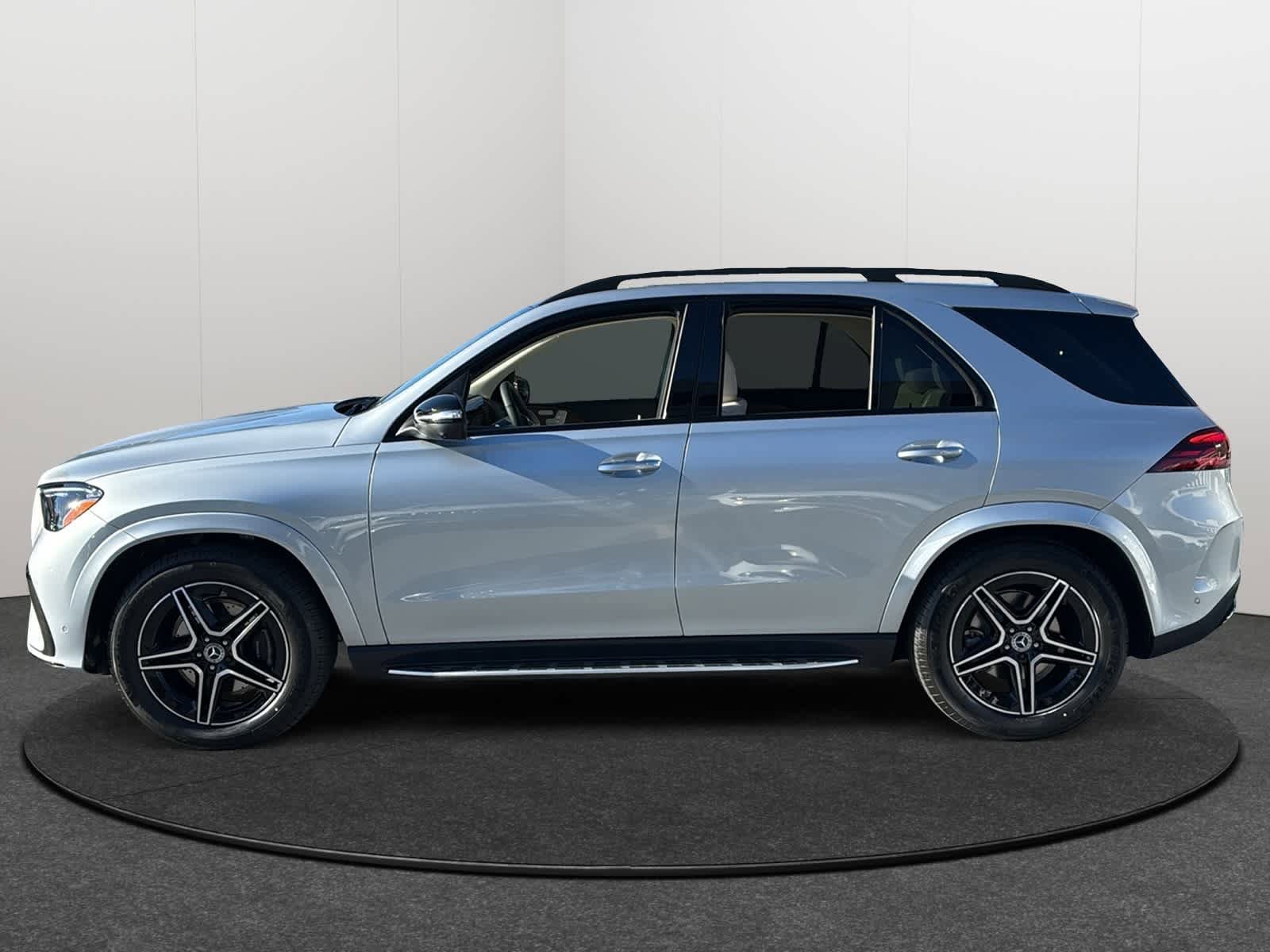 New 2026 Mercedes-Benz GLE 450 4MATIC image 3