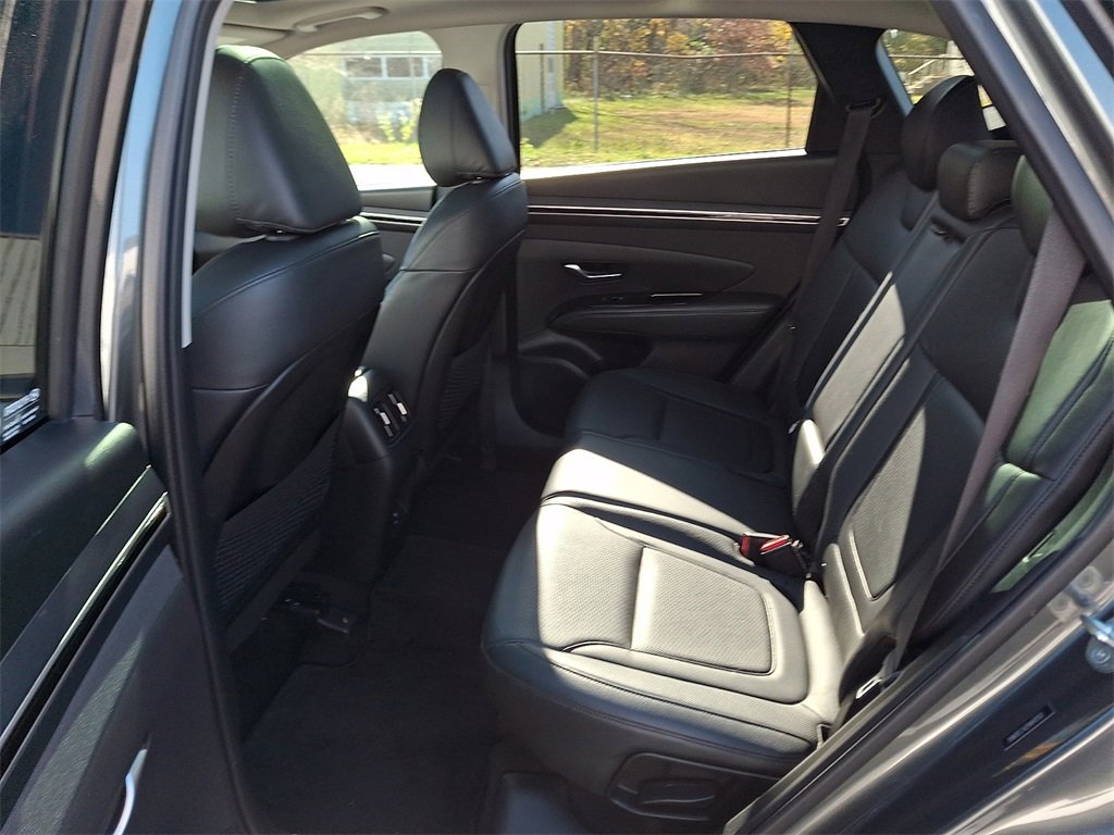 Used 2022 Hyundai Tucson Limited image 10