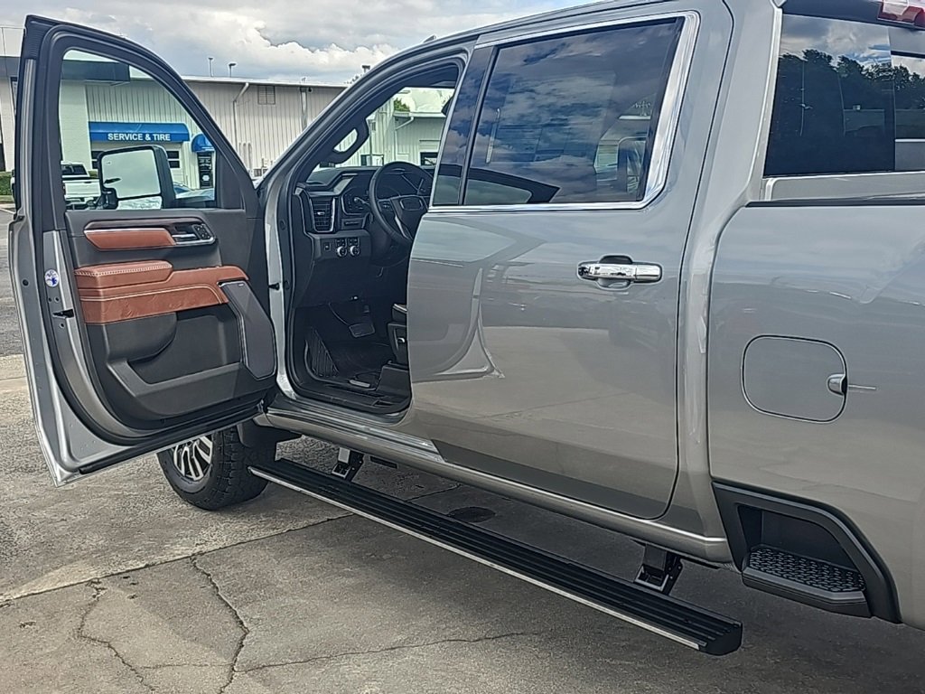 New 2026 GMC Sierra 2500 Denali Ultimate image 10