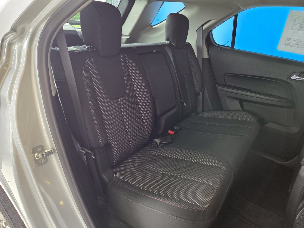 Used 2016 Chevrolet Equinox L FWD image 26